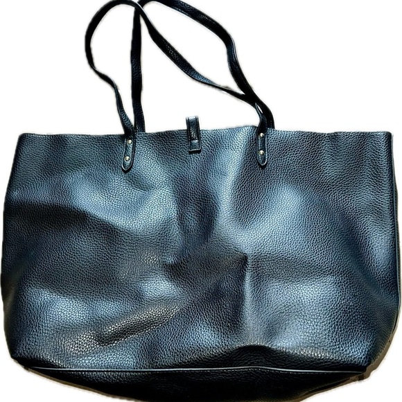 VICTORIA’S SECRET VS Tote Bag Black Faux Pebbled Leather Red Interior Large - Picture 5 of 5